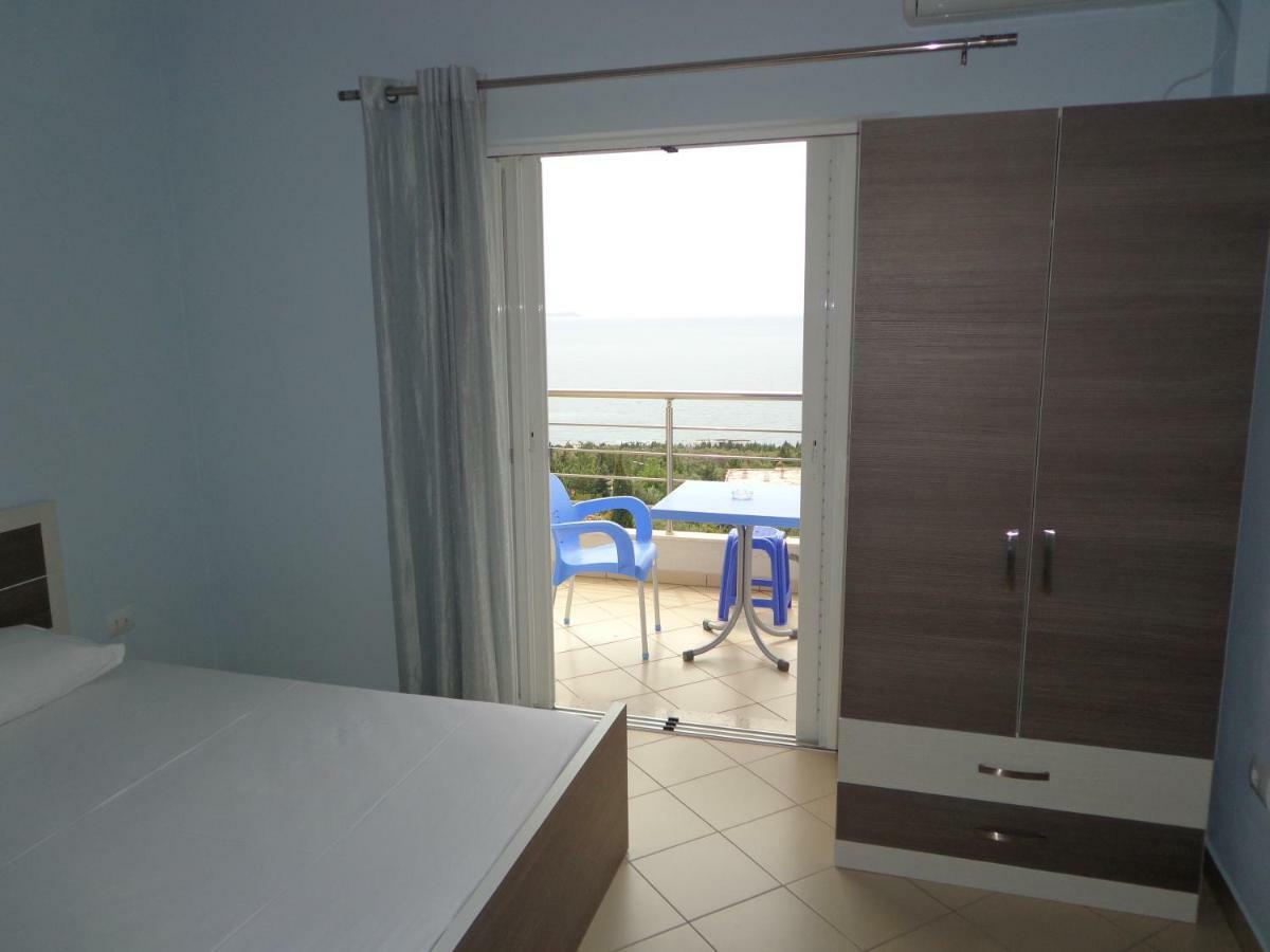 Olympian Rooms Dhermi Bagian luar foto