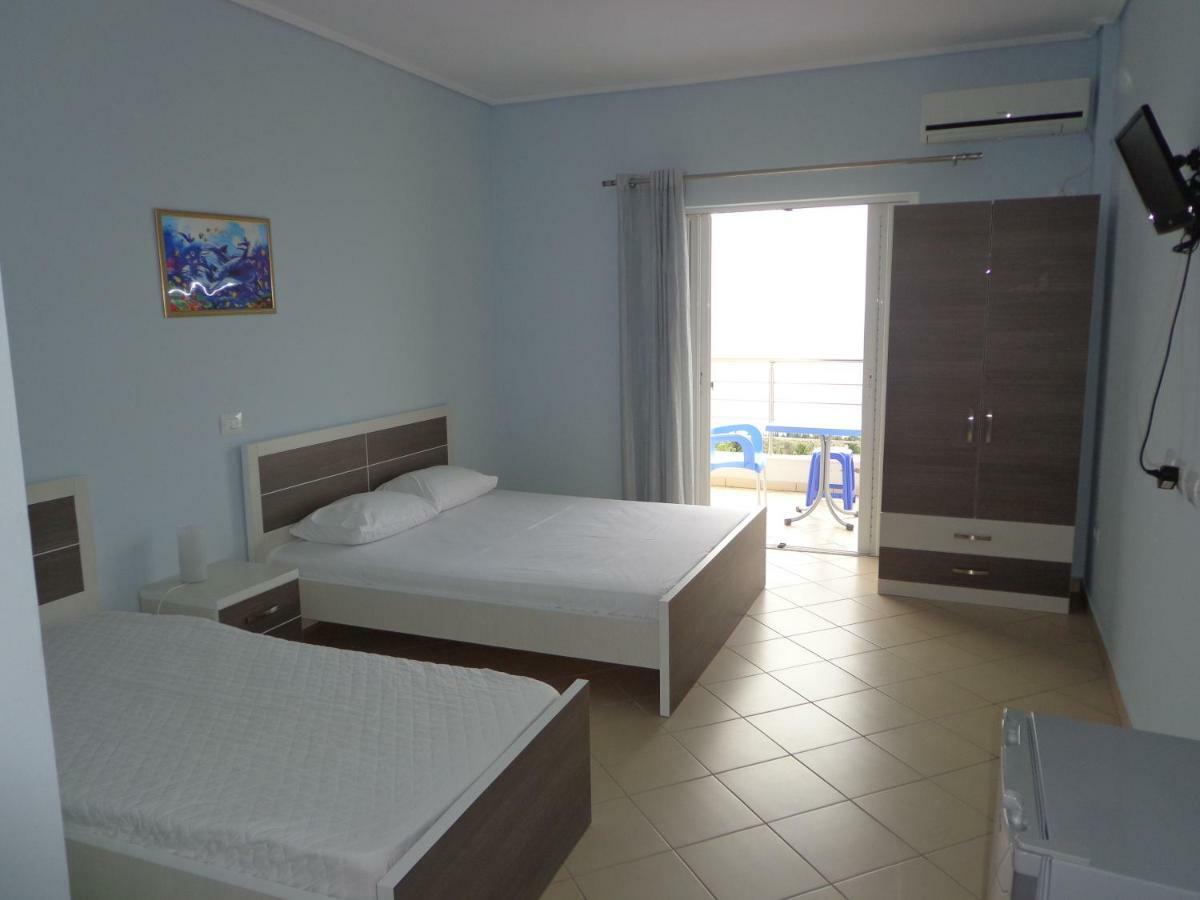 Olympian Rooms Dhermi Bagian luar foto